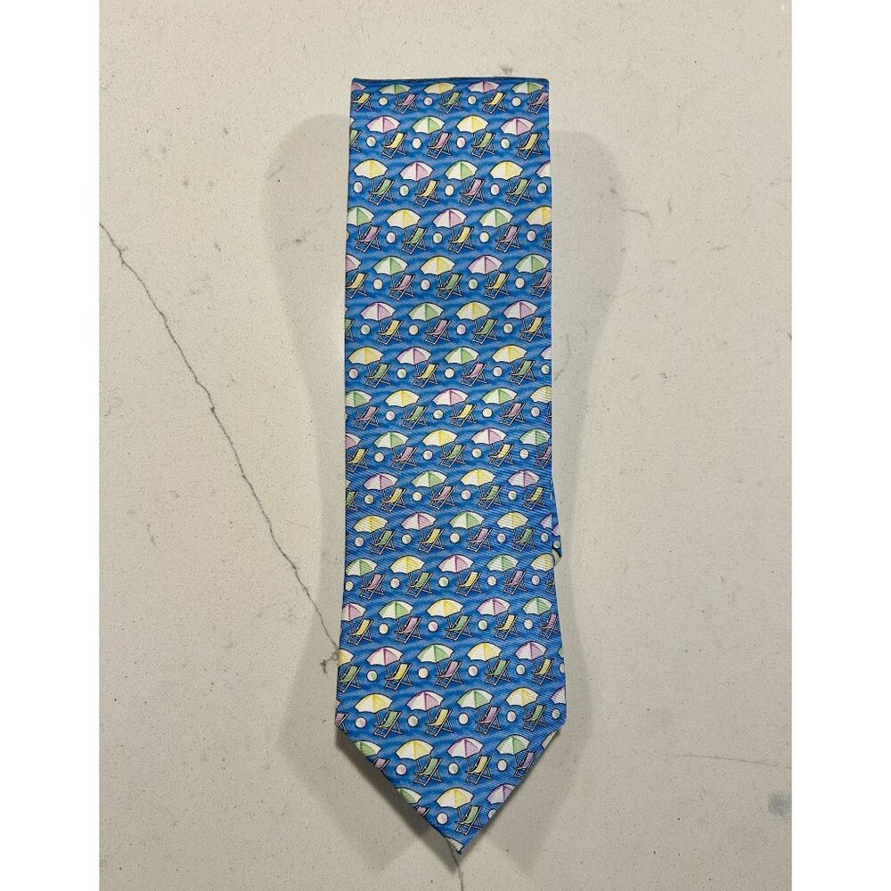 The Tie Bar Men's Beach Print 100% Silk Necktie in Blue